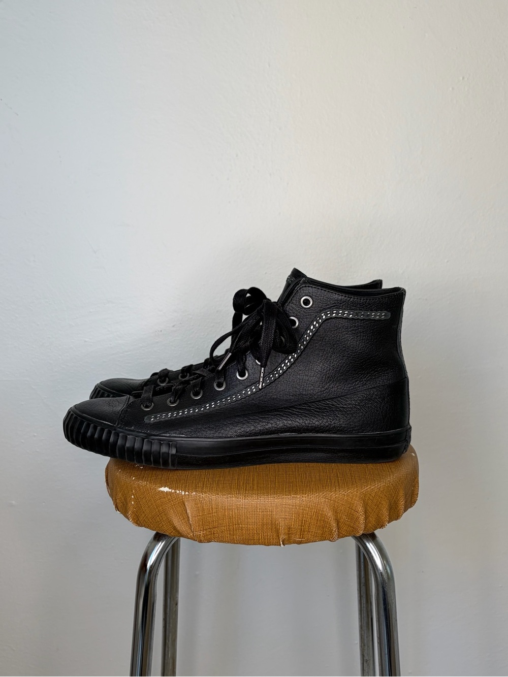 John Varvatos "Bootleg" High-Top Leather Sneakers Edgy Minimalist Mens 11.5